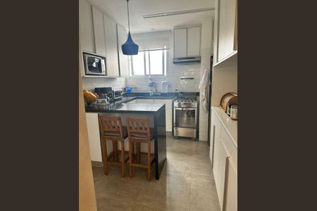 Apartamento à venda com 88m², 2 quartos e 2 vagasCozinha