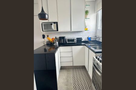 Apartamento à venda com 88m², 2 quartos e 2 vagasCozinha - Armários
