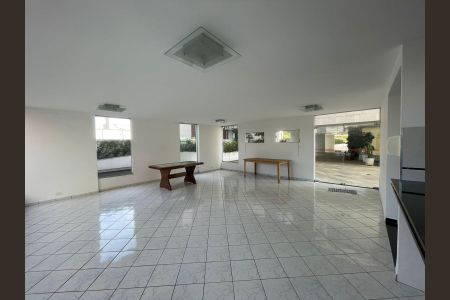 Apartamento à venda com 88m², 2 quartos e 2 vagasSalão de Festas