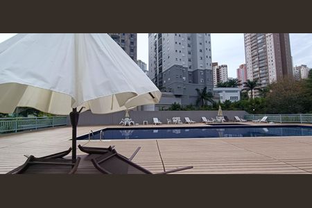 Apartamento à venda com 41m², 1 quarto e 1 vaga Apartamento à venda com 41m², 1 quarto e 1 vagaÁrea comum - Piscina