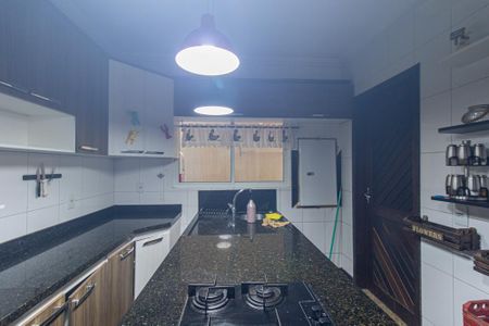 Casa para alugar com 140m², 3 quartos e 2 vagasCozinha