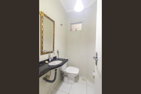 Casa para alugar com 140m², 3 quartos e 2 vagasLavabo