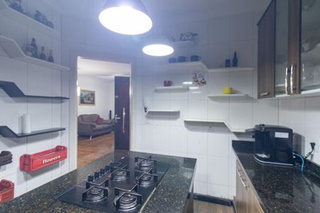 Casa para alugar com 140m², 3 quartos e 2 vagasCozinha