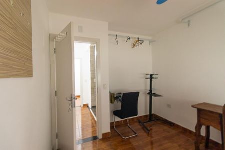 Casa para alugar com 140m², 3 quartos e 2 vagasQuarto 2