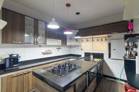 Casa para alugar com 140m², 3 quartos e 2 vagasCozinha