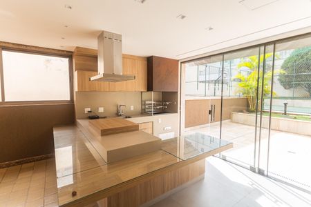 Apartamento à venda com 179m², 4 quartos e 2 vagasEspaço Gourmet/Churrasqueira