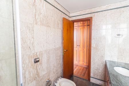 Apartamento à venda com 179m², 4 quartos e 2 vagasBanheiro da Suíte 1