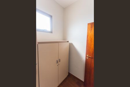 Apartamento à venda com 179m², 4 quartos e 2 vagasQuarto de Serviço