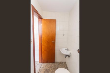 Apartamento à venda com 179m², 4 quartos e 2 vagasBanheiro de serviço