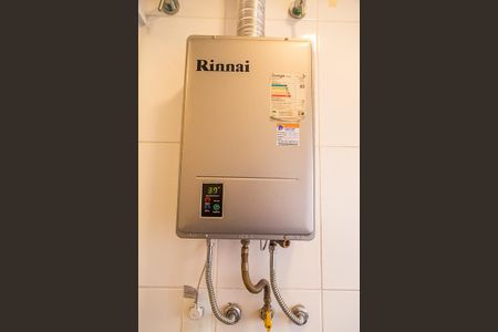 Apartamento à venda com 64m², 2 quartos e 1 vagaÁrea de Serviço - Aquecedor