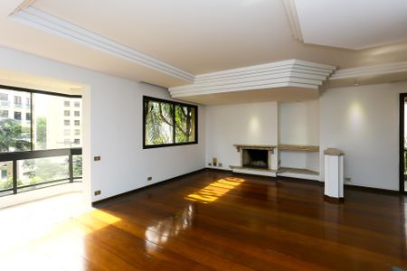 Apartamento à venda com 232m², 4 quartos e 4 vagasSala