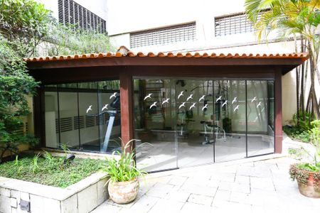 Apartamento à venda com 232m², 4 quartos e 4 vagasAcademia
