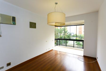 Apartamento à venda com 232m², 4 quartos e 4 vagasSuíte 2