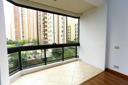 Apartamento à venda com 232m², 4 quartos e 4 vagasSuíte 1