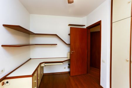 Apartamento à venda com 232m², 4 quartos e 4 vagasQuarto 1