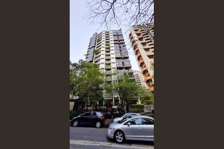 Apartamento à venda com 232m², 4 quartos e 4 vagasFachada
