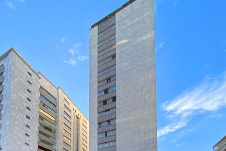 Apartamento à venda com 180m², 3 quartos e 3 vagasFachada