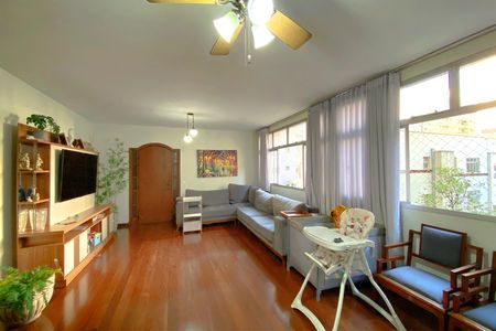 Apartamento à venda com 180m², 3 quartos e 3 vagasSala