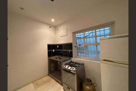 Casa à venda com 300m², 5 quartos e 1 vaga Casa à venda com 300m², 5 quartos e 1 vagaCozinha 1