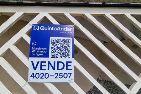 Casa à venda com 104m², 3 quartos e 1 vagaFachada