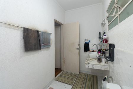 Casa à venda com 184m², 3 quartos e 8 vagasBanheiro da Suite  