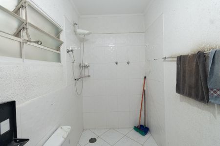 Casa à venda com 184m², 3 quartos e 8 vagasBanheiro da Suite   