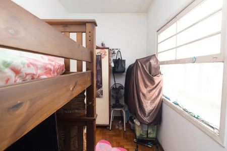 Casa à venda com 184m², 3 quartos e 8 vagasQuarto 1