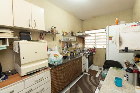 Casa à venda com 184m², 3 quartos e 8 vagasCozinha 