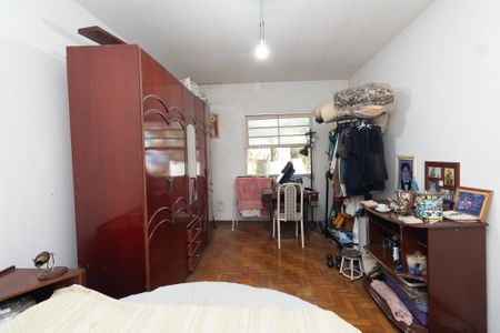 Casa à venda com 184m², 3 quartos e 8 vagasSuite 