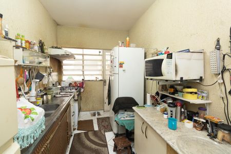 Casa à venda com 184m², 3 quartos e 8 vagasCozinha 