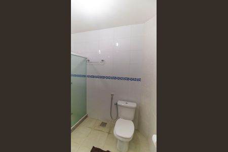 Apartamento à venda com 120m², 3 quartos e 6 vagas Apartamento à venda com 120m², 3 quartos e 6 vagasBanheiro da Suíte