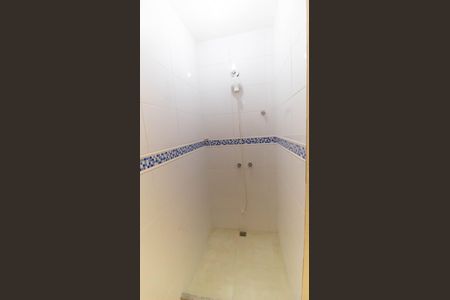 Apartamento à venda com 120m², 3 quartos e 6 vagas Apartamento à venda com 120m², 3 quartos e 6 vagasBanheiro de Serviço