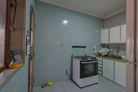 Casa à venda com 247m², 3 quartos e 3 vagas Casa à venda com 247m², 3 quartos e 3 vagasCozinha