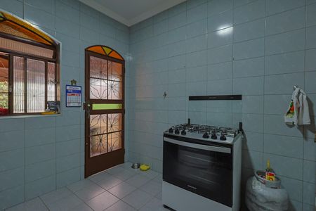 Casa à venda com 247m², 3 quartos e 3 vagas Casa à venda com 247m², 3 quartos e 3 vagasCozinha