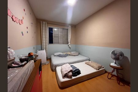 Apartamento à venda com 140m², 3 quartos e 1 vagaQuarto 2