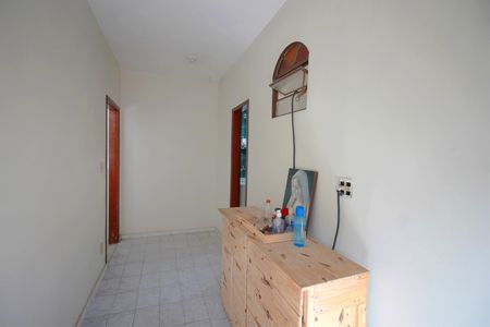 Casa à venda com 448m², 6 quartos e 2 vagasCasa 1 - hall de Entrada