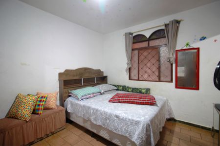 Casa à venda com 448m², 6 quartos e 2 vagasCasa 2 - Quarto 3