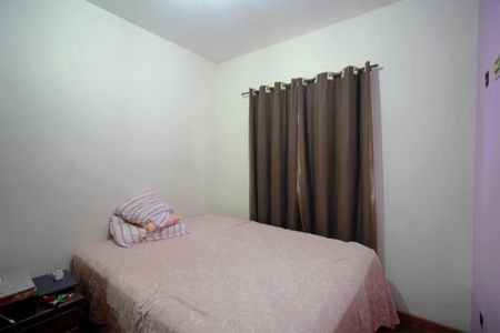 Casa à venda com 448m², 6 quartos e 2 vagasCasa 1 - Quarto 2