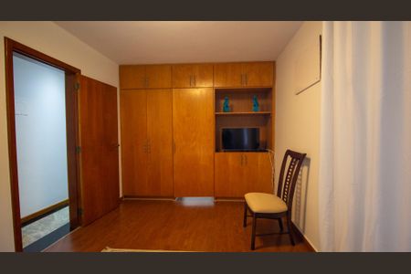 Casa de condomínio à venda com 710m², 5 quartos e 3 vagasSuíte 4