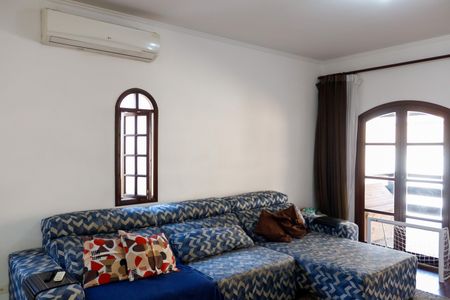 Casa à venda com 375m², 3 quartos e 5 vagasSala