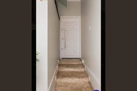 Casa à venda com 220m², 3 quartos e 2 vagas