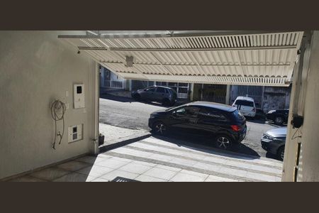 Casa à venda com 220m², 3 quartos e 2 vagas