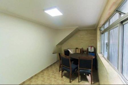 Casa à venda com 281m², 3 quartos e 4 vagas