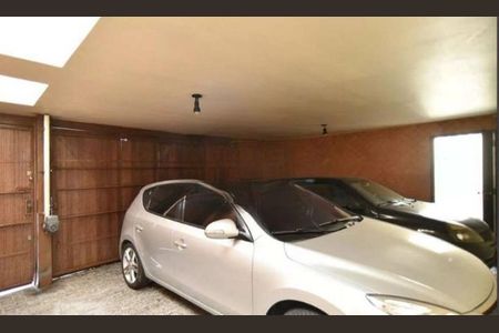 Casa à venda com 450m², 4 quartos e 3 vagas