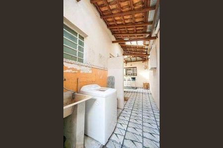 Casa à venda com 240m², 5 quartos e 2 vagas