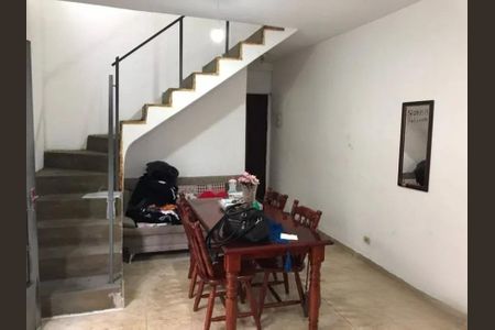 Casa à venda com 175m², 4 quartos e 1 vaga