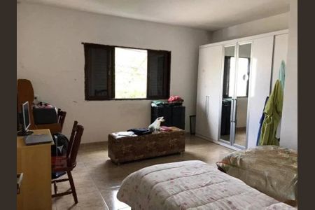 Casa à venda com 175m², 4 quartos e 1 vaga