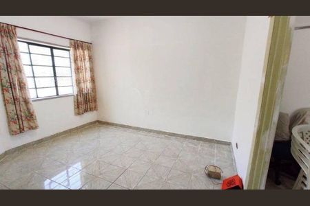 Casa à venda com 136m², 3 quartos e 1 vaga