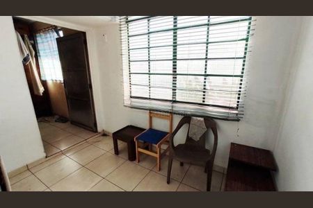 Casa à venda com 136m², 3 quartos e 1 vaga