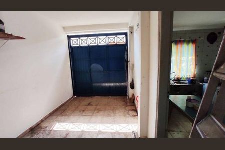 Casa à venda com 136m², 3 quartos e 1 vaga